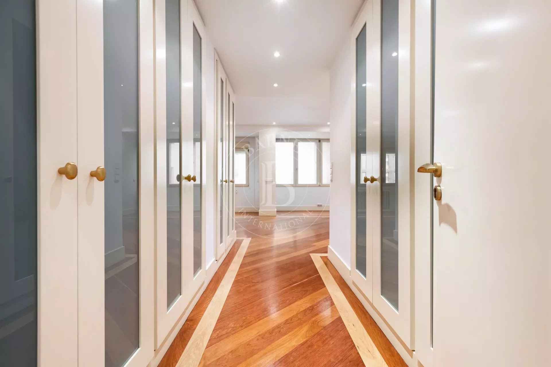 E538439e607c9b88410e93ba65433252 5e9d231534 1920 original - Attribut alt par défaut.