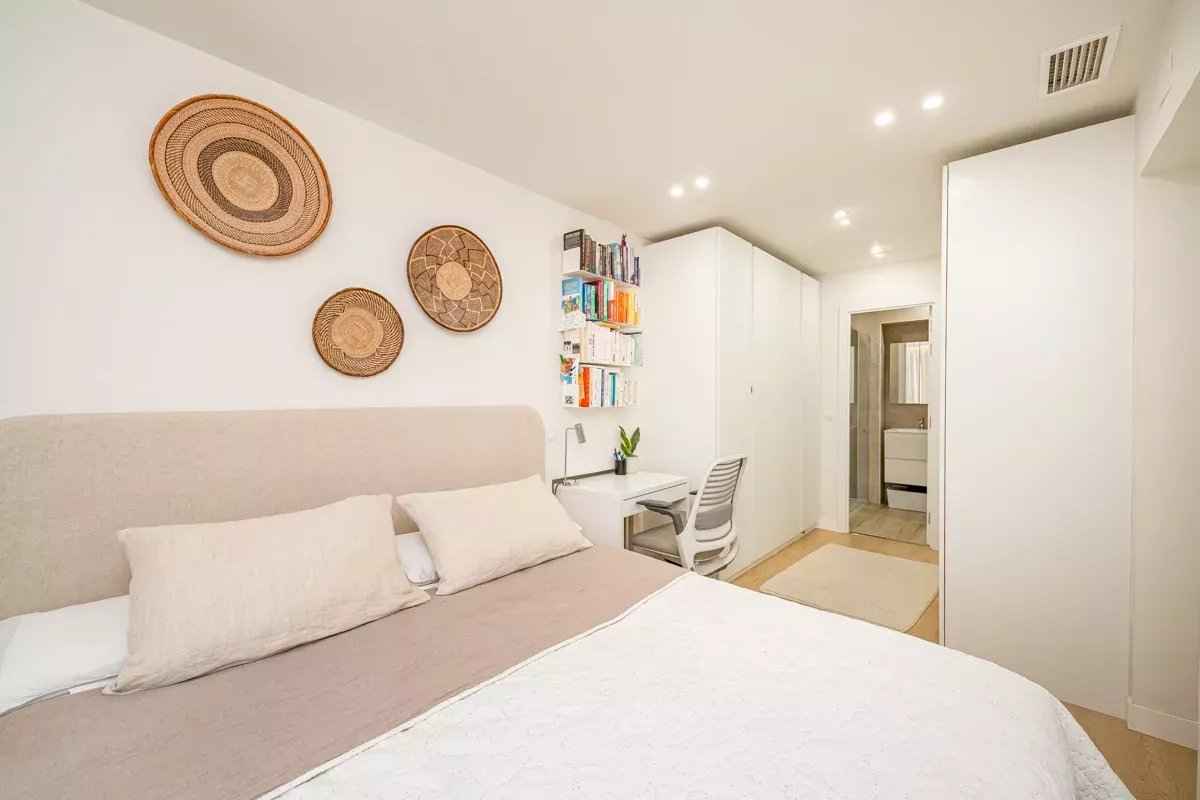 Ce8fc19c8df3aae335356b84dba8a3c5 131fcd4934 1200 original - Attribut alt par défaut.