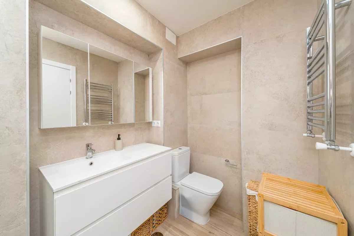 7975d55f6ec22951ecc1d6fffd01d139 1477cb682d 1200 original - Attribut alt par défaut.