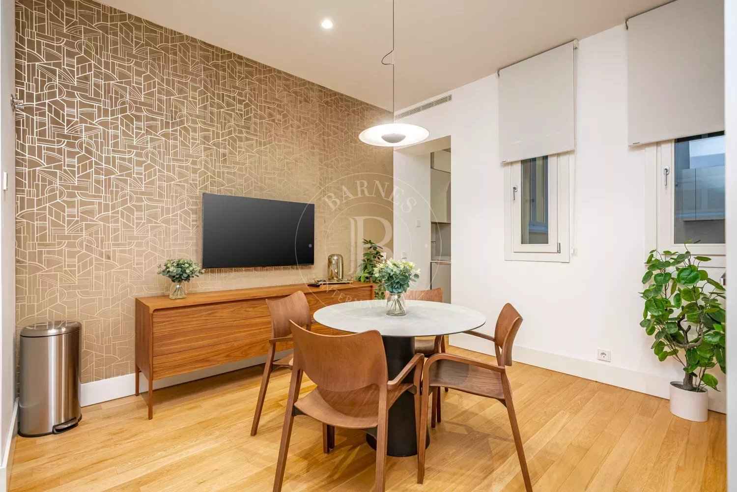 3283882bc94591fa69ee1609f6b50fb9 6d2763a913 1500 original - Attribut alt par défaut.