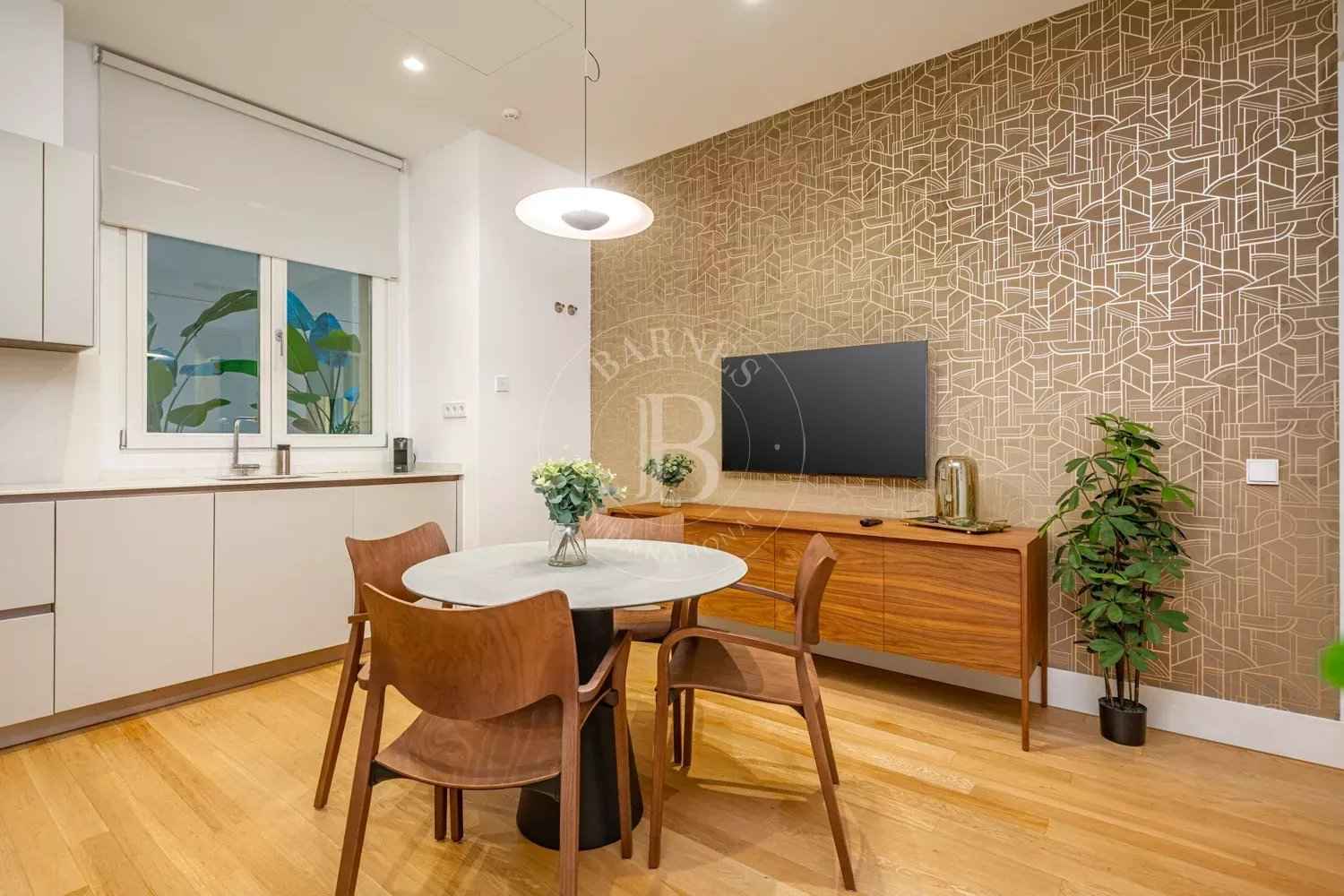 4e0b46c5fefc672946ab9b3c1f7e2b2e ba424706db 1500 original - Attribut alt par défaut.