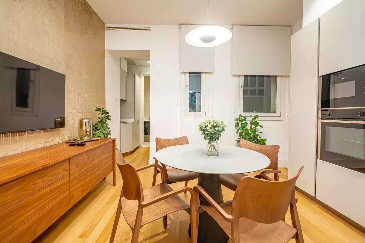 7879c70145c975a46fff49516a010648 b7bd2338fb 1500 original - Attribut alt par défaut.