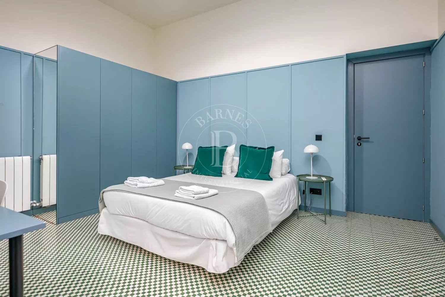 F9afc36cac6ab90b31a03b2bd77ad8a8 96ed47fc07 1500 original - Attribut alt par défaut.