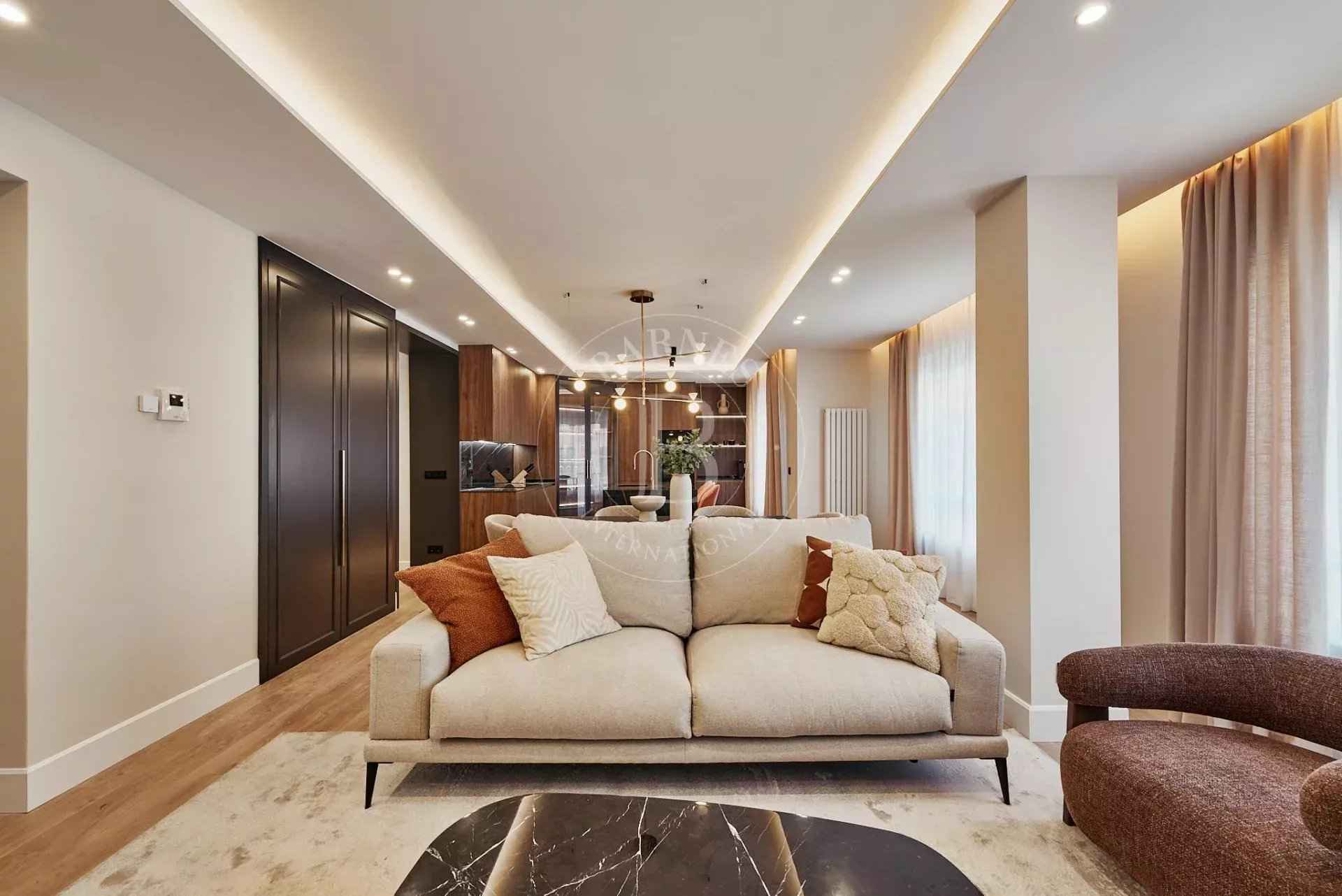 B03ca4a9b1703f1f44f73eb701b09d18 689225ab72 1920 original - Attribut alt par défaut.