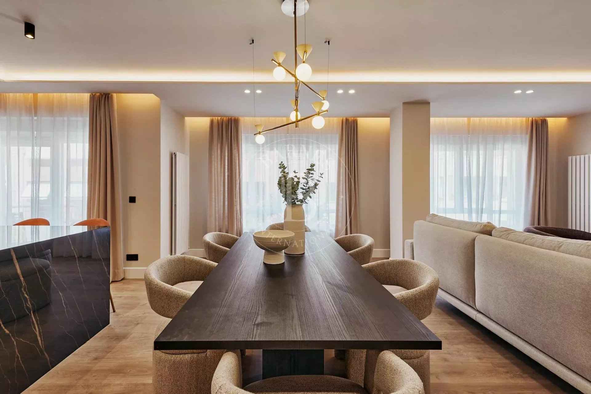 010bc66c95c8e8f153e430ff0ce8efa7 5b0a3e6f71 1920 original - Attribut alt par défaut.