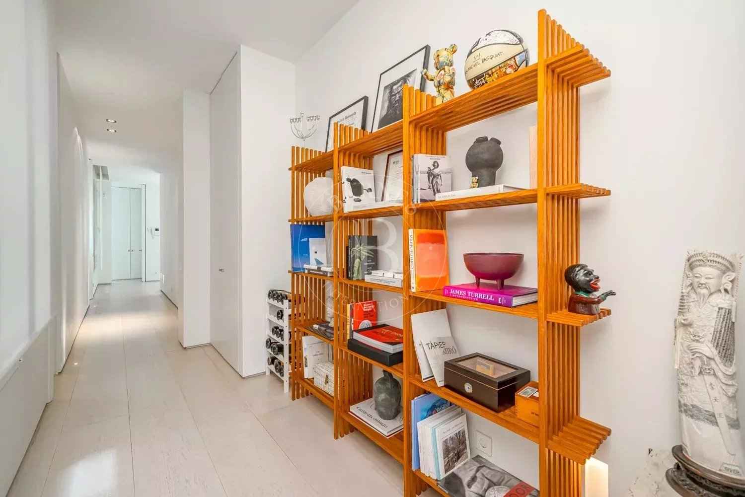 09057b9c7370a6ed17ce96eacfc8e46b b99d0e3553 1500 original - Attribut alt par défaut.