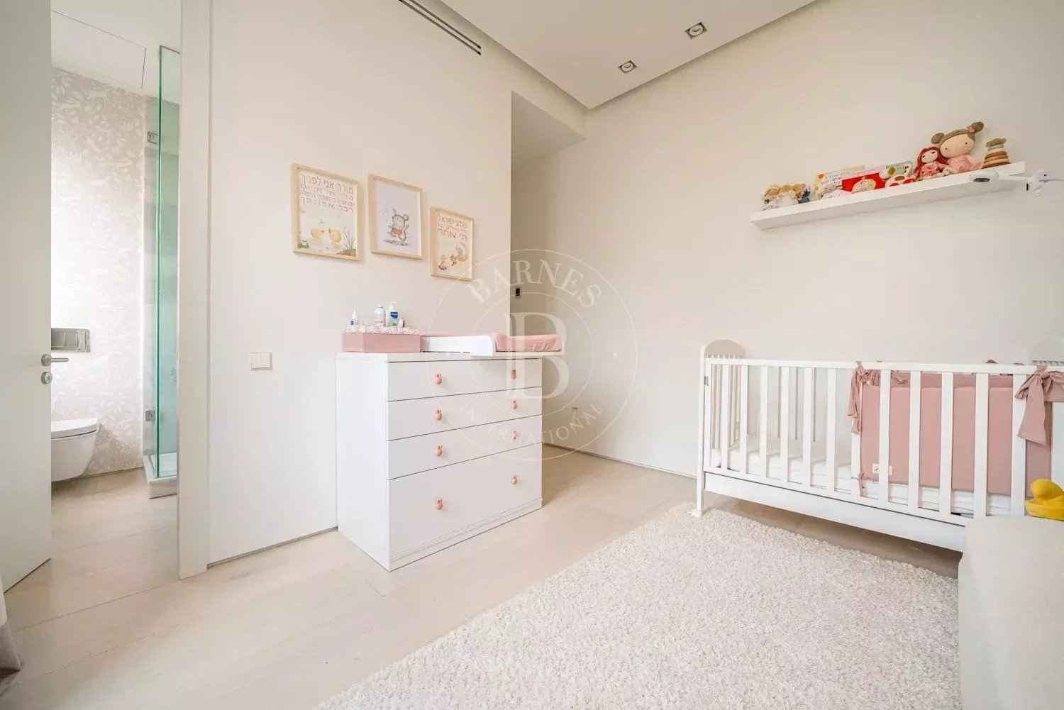 7c1593a80d6b96a9c4b2a38b4b311294 3540b0eef2 1500 original - Attribut alt par défaut.