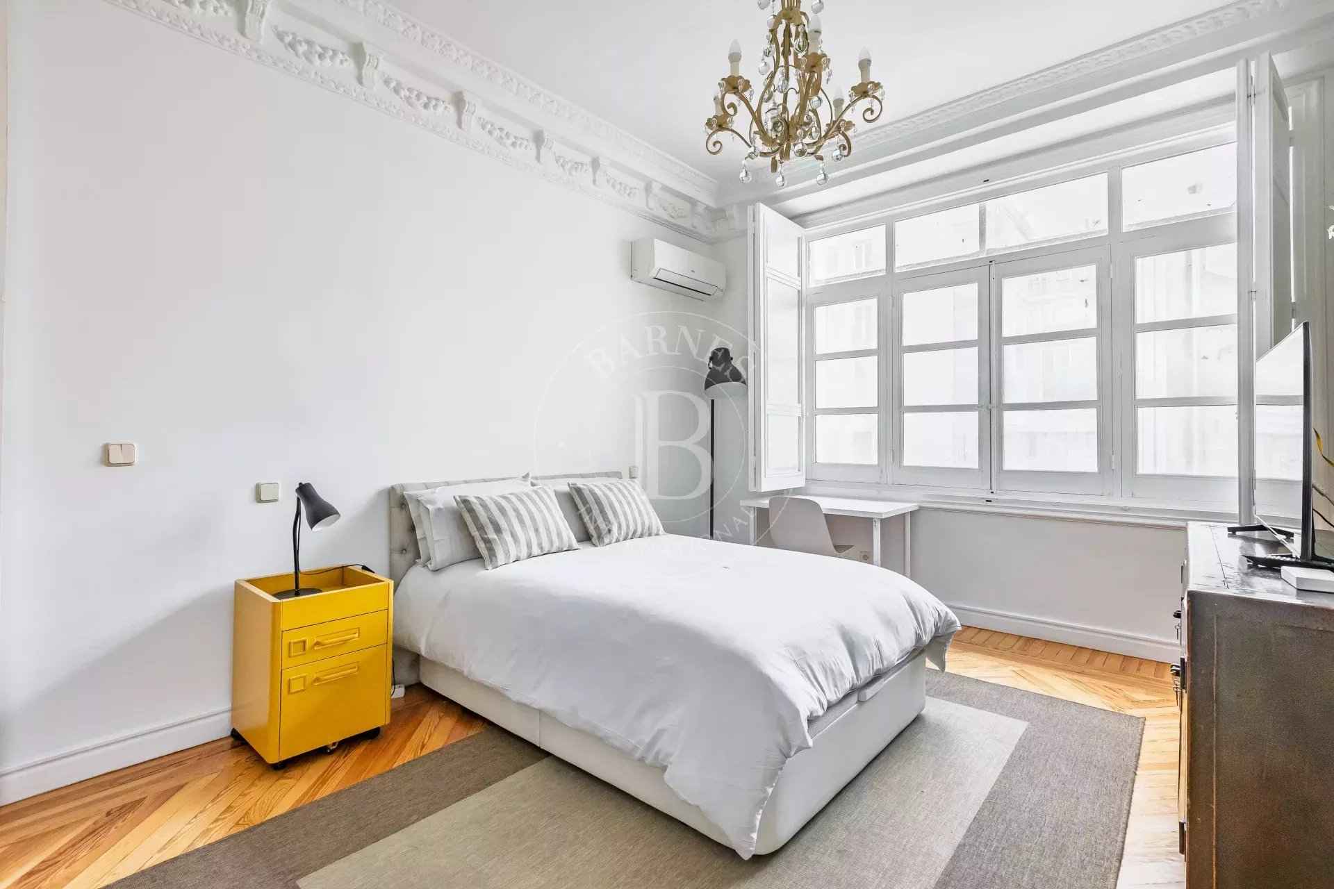 3892dfc52d1982fd62f71cfa109ba879 f1e9086e7e 1920 original - Attribut alt par défaut.