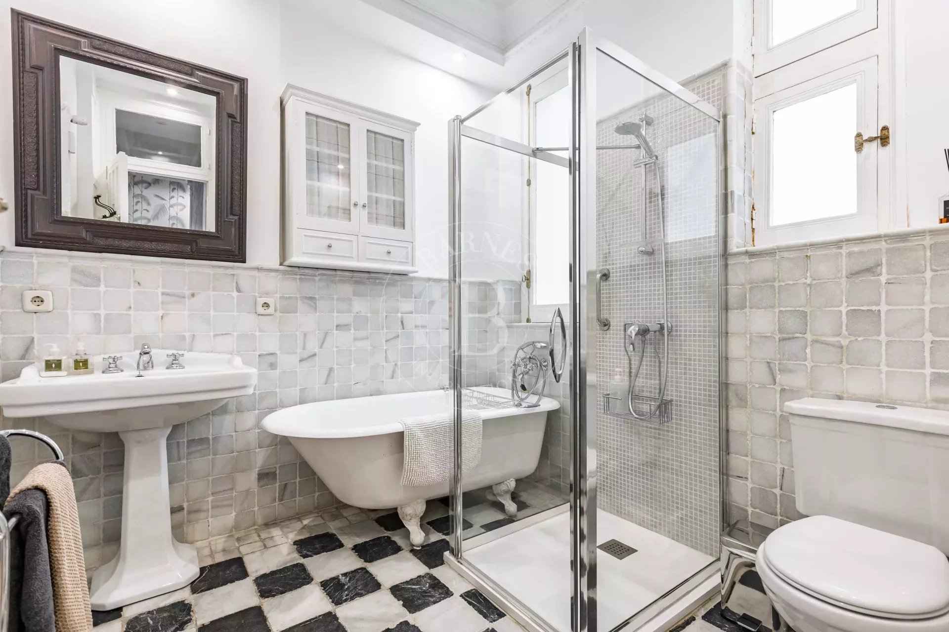 140983458c7838f812e1f8e3e993ba9b f7ac606453 1920 original - Attribut alt par défaut.