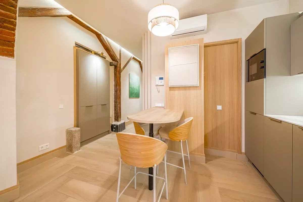 2798935407a4e3e5421869b0d6bfb854 9699b1363c 1200 original - Attribut alt par défaut.