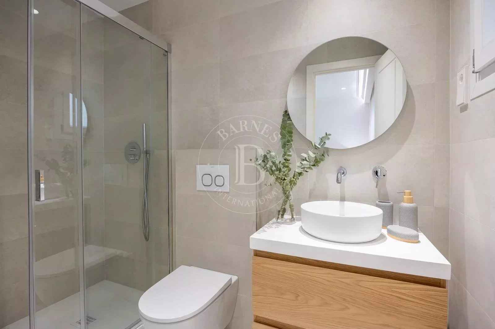 C4448220d4aa85a87e608069bbe6c1ad 87e2379108 1600 original - Attribut alt par défaut.