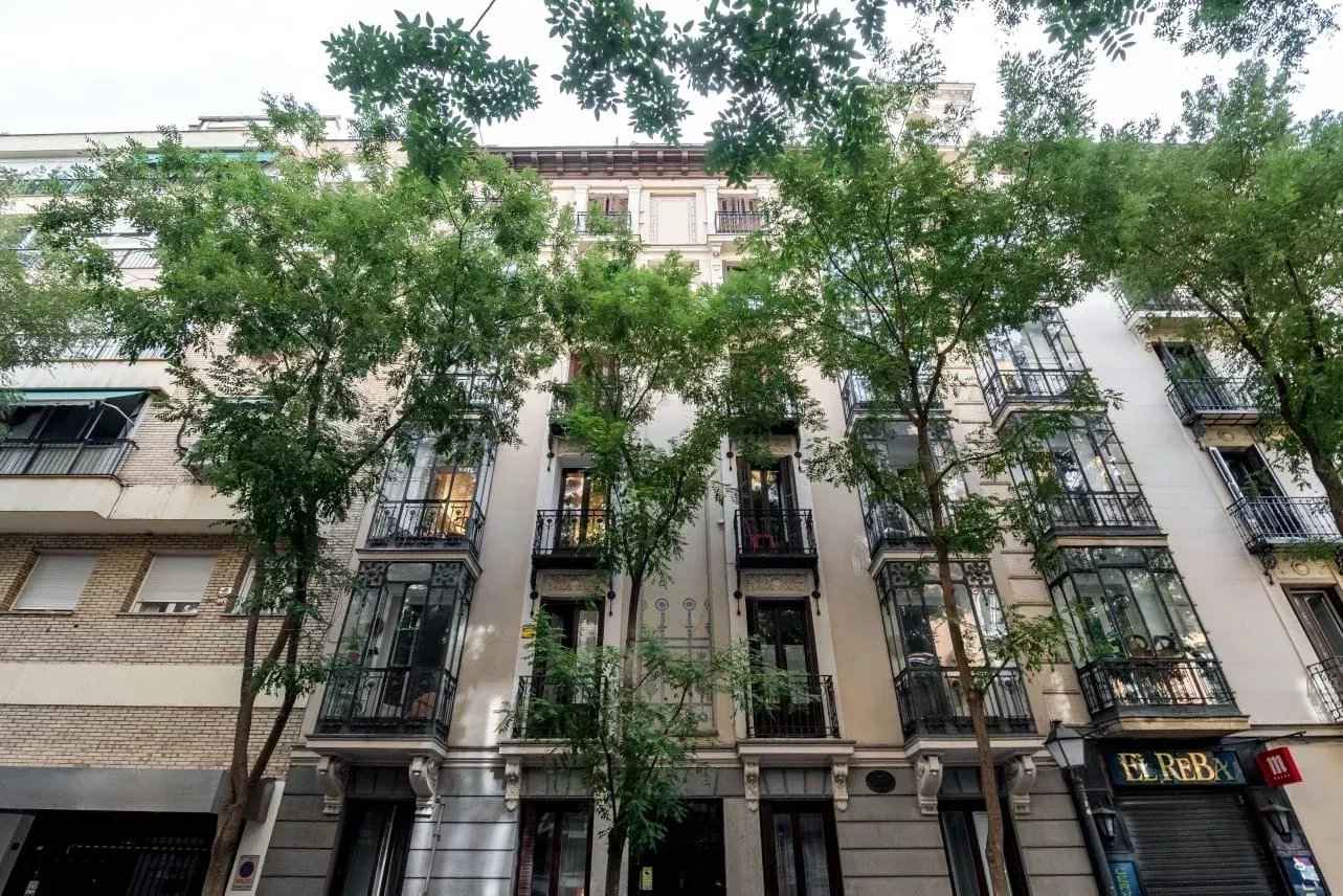 324922a2e046929b85e101f17c1d64f4 d1c0fea747 1283 original - Attribut alt par défaut.