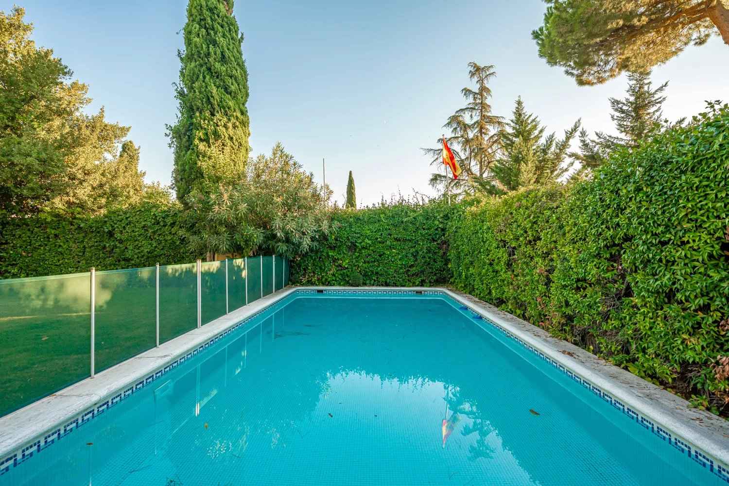 9caebb37c2a0d7dff23332a28447cac8 7dbf3455c2 1500 original - Attribut alt par défaut.