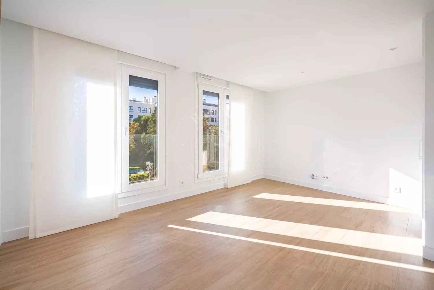 88fcd5e05e926ecb7cbf7748019d8ec9 7e5bcd298d 1500 original - Translation missing: en.helpers.application.image_tag.default_alt