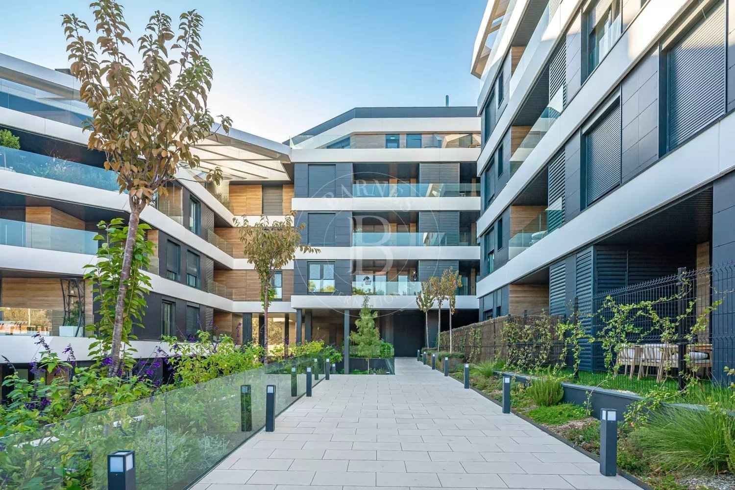 56952acdb262abb18e2475b784114504 47ce03749f 1500 original - Translation missing: en.helpers.application.image_tag.default_alt