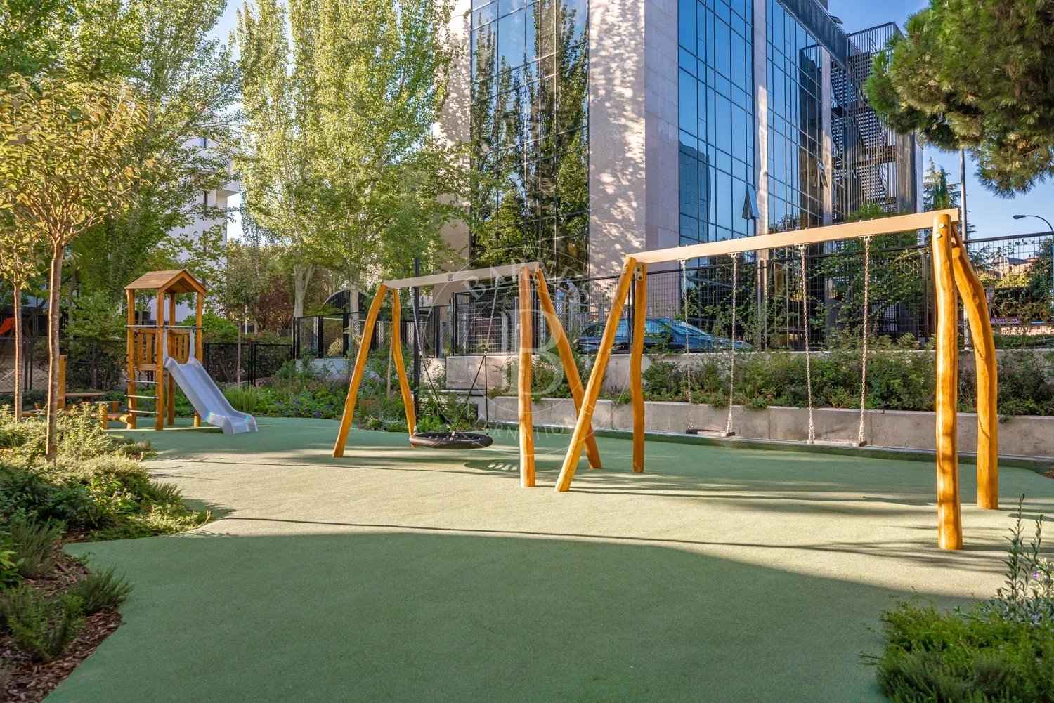 48885bf92c81662056ac58c0bcd2ec7e 3245a7c4ec 1500 original - Translation missing: en.helpers.application.image_tag.default_alt