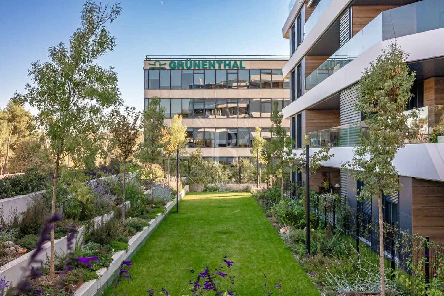 Da0e46d2353afcea2b01c7019fcb2941 3285f1066a 1500 original - Translation missing: en.helpers.application.image_tag.default_alt