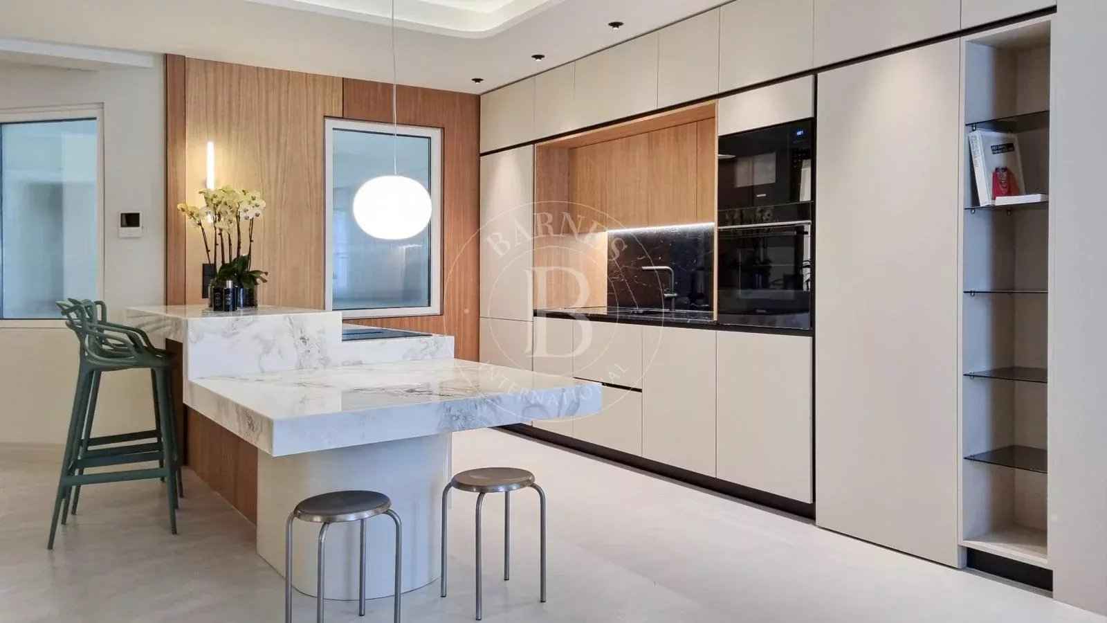 04bbdc245f07cf96f653847fe0b38195 e62dcf5784 1600 original - Attribut alt par défaut.