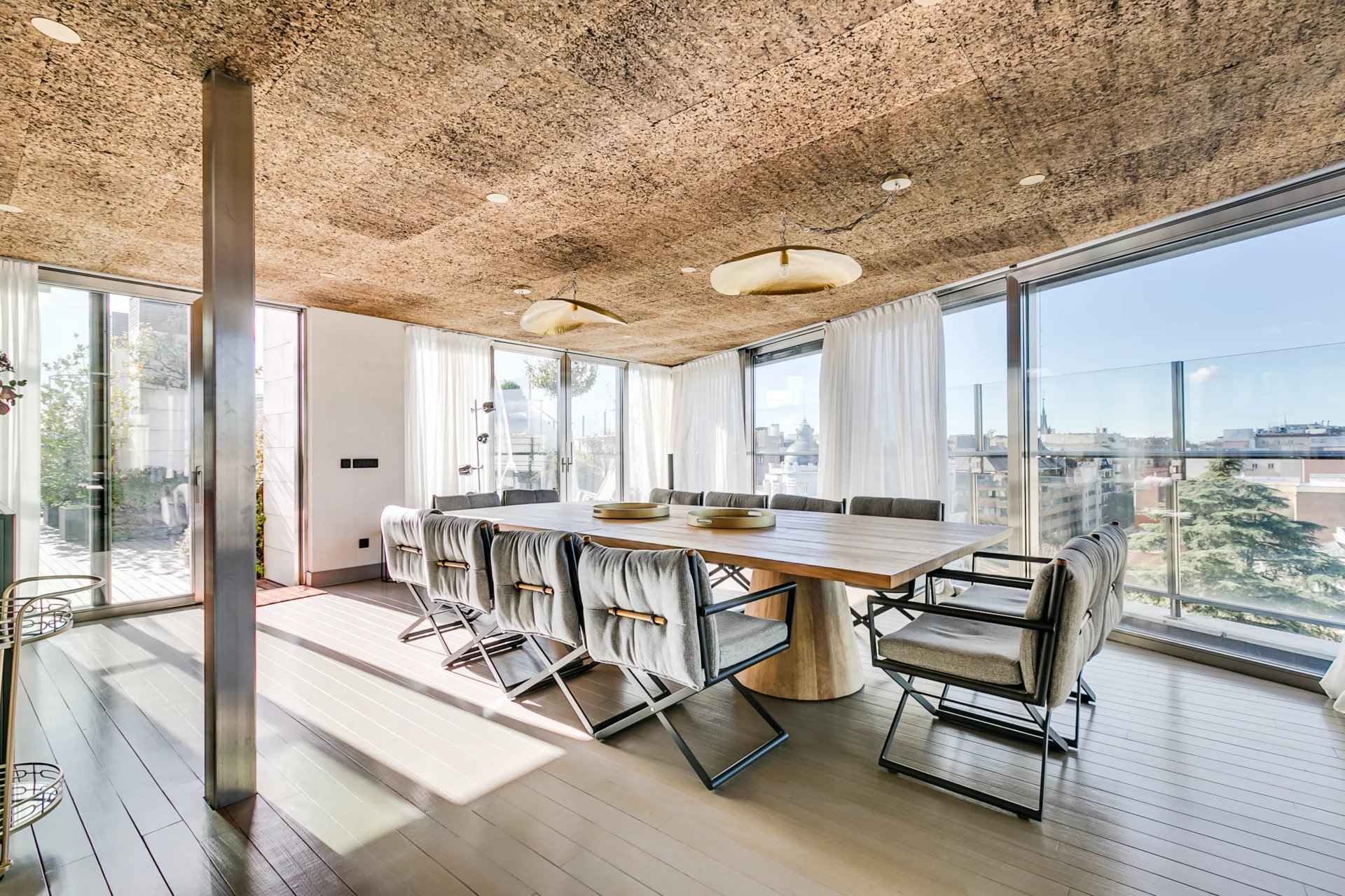 Picture 83537591 15 - Attribut alt par défaut.