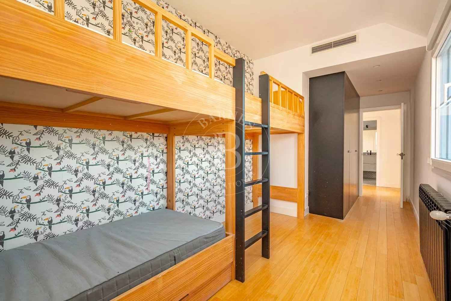 3a56c4a6fa3309111e01c7e43eb44a74 1246705857 1500 original - Attribut alt par défaut.