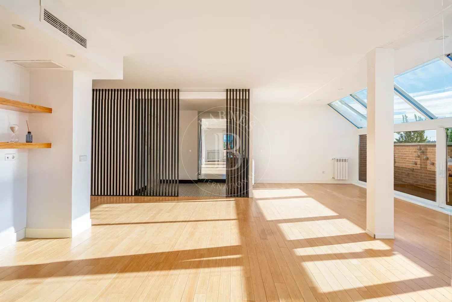 8be76531827782c5786f06ea9f525bed 594b5827e1 1500 original - Attribut alt par défaut.