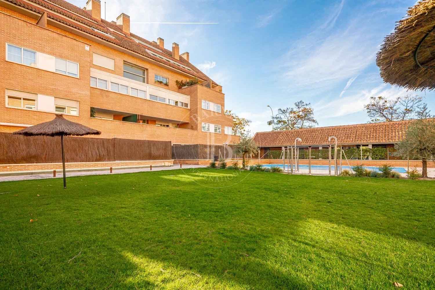 De0695d1c89ef82610b73d56bbde7567 4808e1672b 1500 original - Attribut alt par défaut.