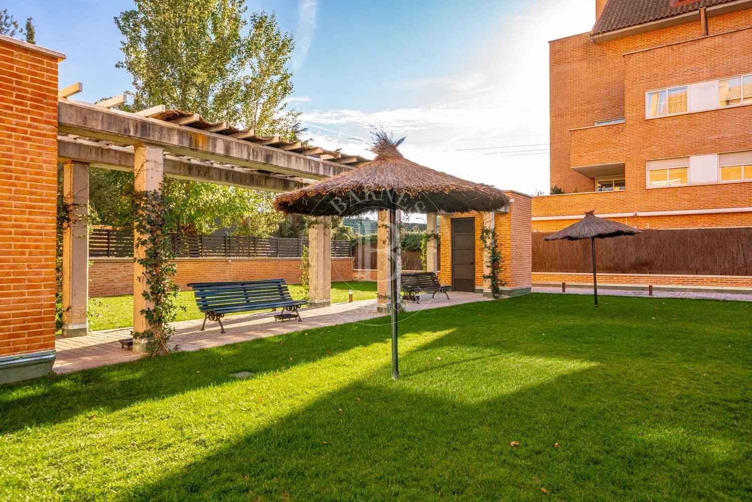 Dc1f1c93c93f518b7c70db78c78db583 3aee7b6ba0 1500 original - Attribut alt par défaut.