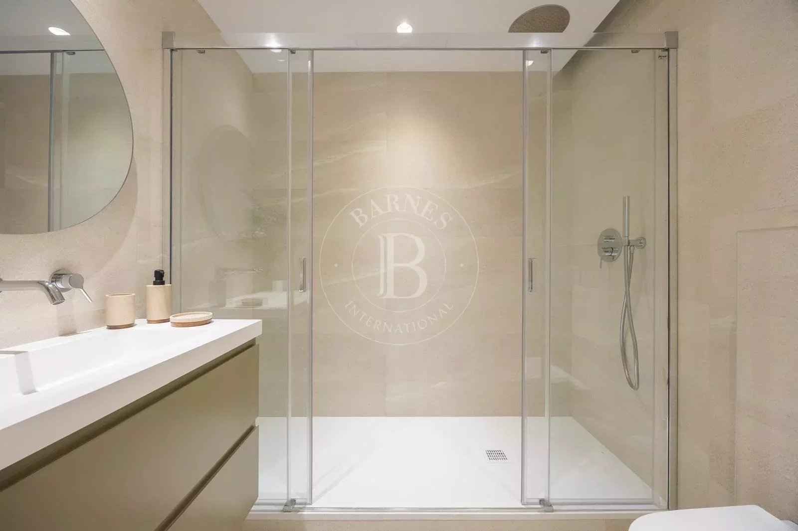 0d8f0336a8ffa1e984bef4323ed00fd7 ed39589467 1600 original - Attribut alt par défaut.