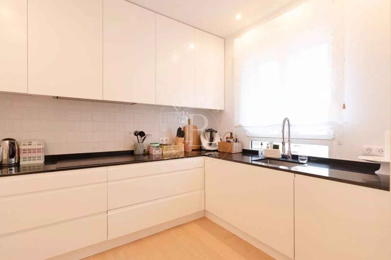 B7128d8c0ff79a15fa4eb3194943e007 b86deb2f5a 1600 original - Translation missing: en.helpers.application.image_tag.default_alt