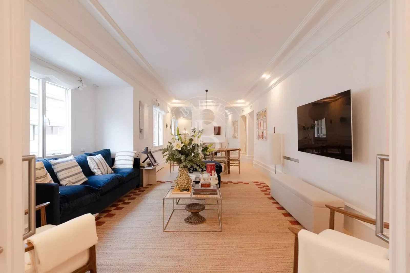 E2330532d55e5a0cc380a4c6fd5e7102 ca58b2990f 1600 original - Translation missing: en.helpers.application.image_tag.default_alt