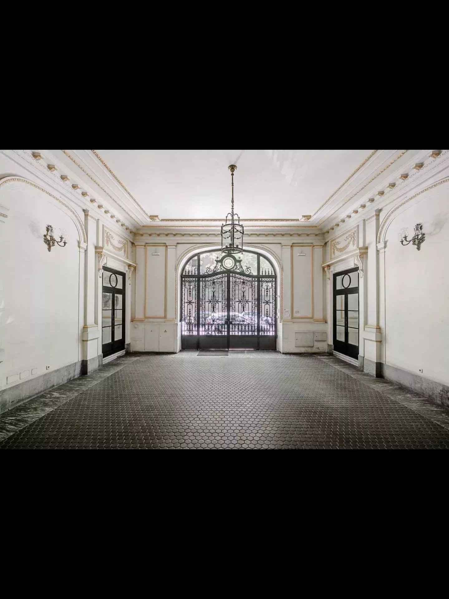 595eea093c76a7ddd18132f80c9d6b76 271a479299 1920 original - Attribut alt par défaut.