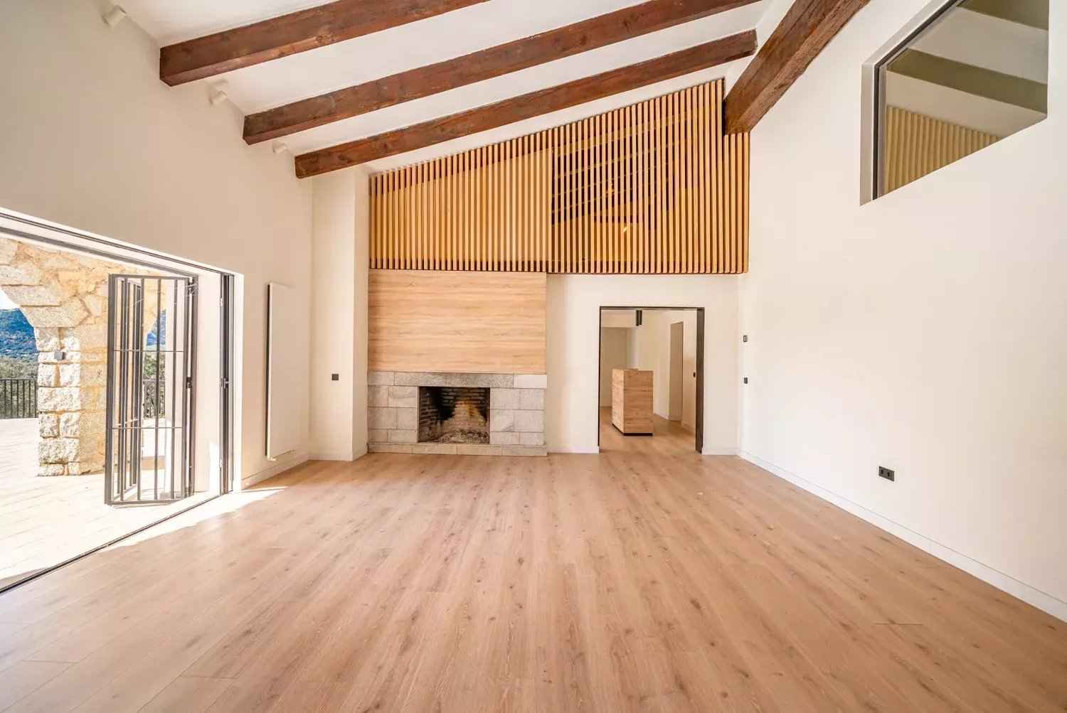 D6e3d4c65b0a65e68258d508e8449ab1 7ce3223e73 1500 original - Translation missing: en.helpers.application.image_tag.default_alt