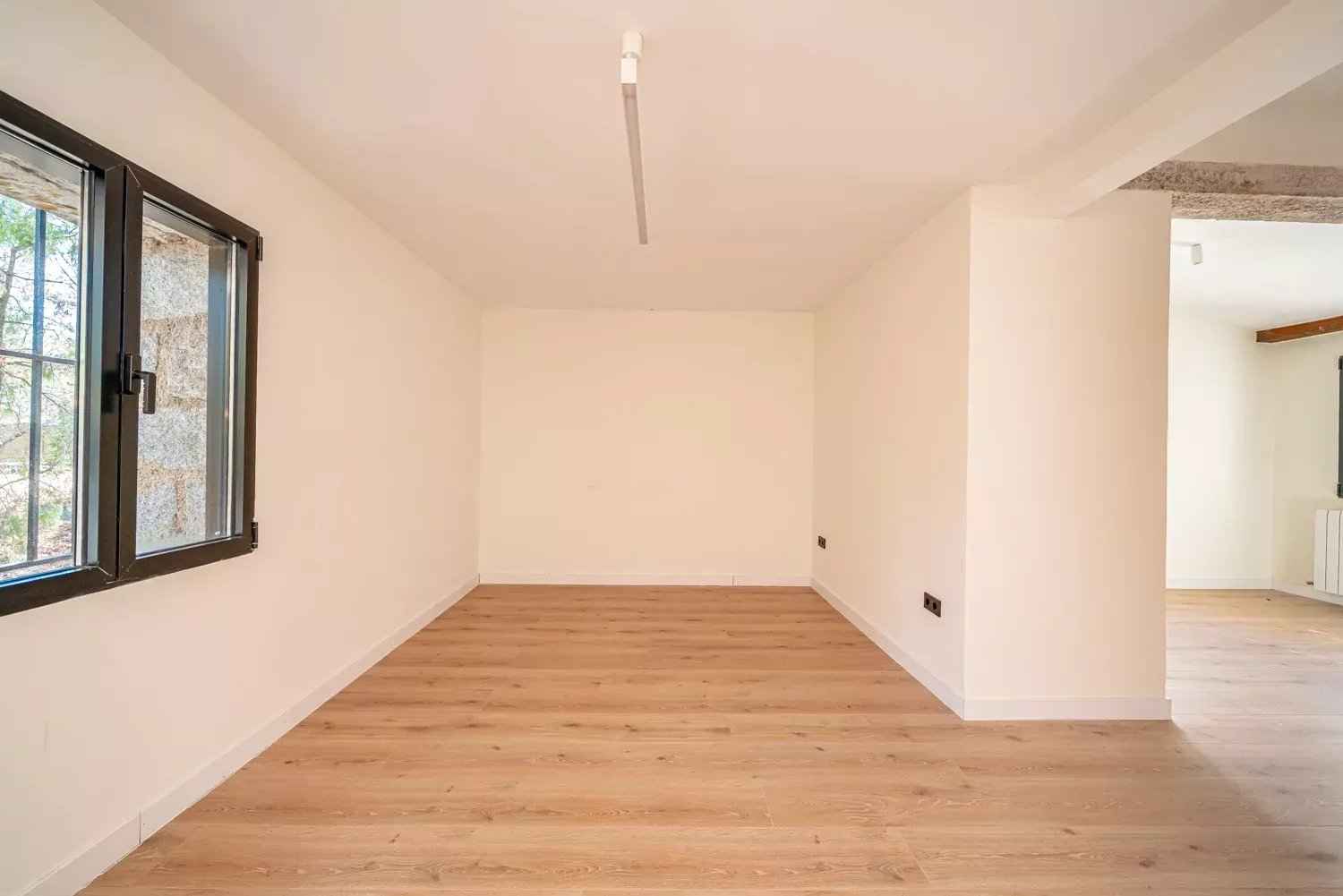 6c1a245c9658ea264e451c7ccd1a76e3 0c9ed30110 1500 original - Translation missing: en.helpers.application.image_tag.default_alt