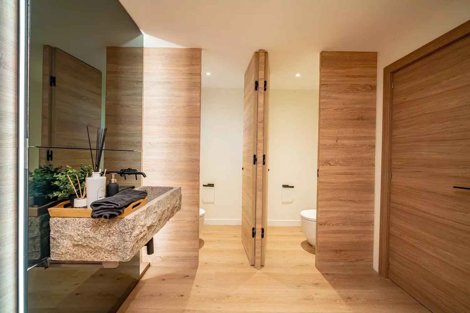 1607da0e2bc6e453045fa459e25e45e8 51fd158f56 1500 original - Translation missing: en.helpers.application.image_tag.default_alt