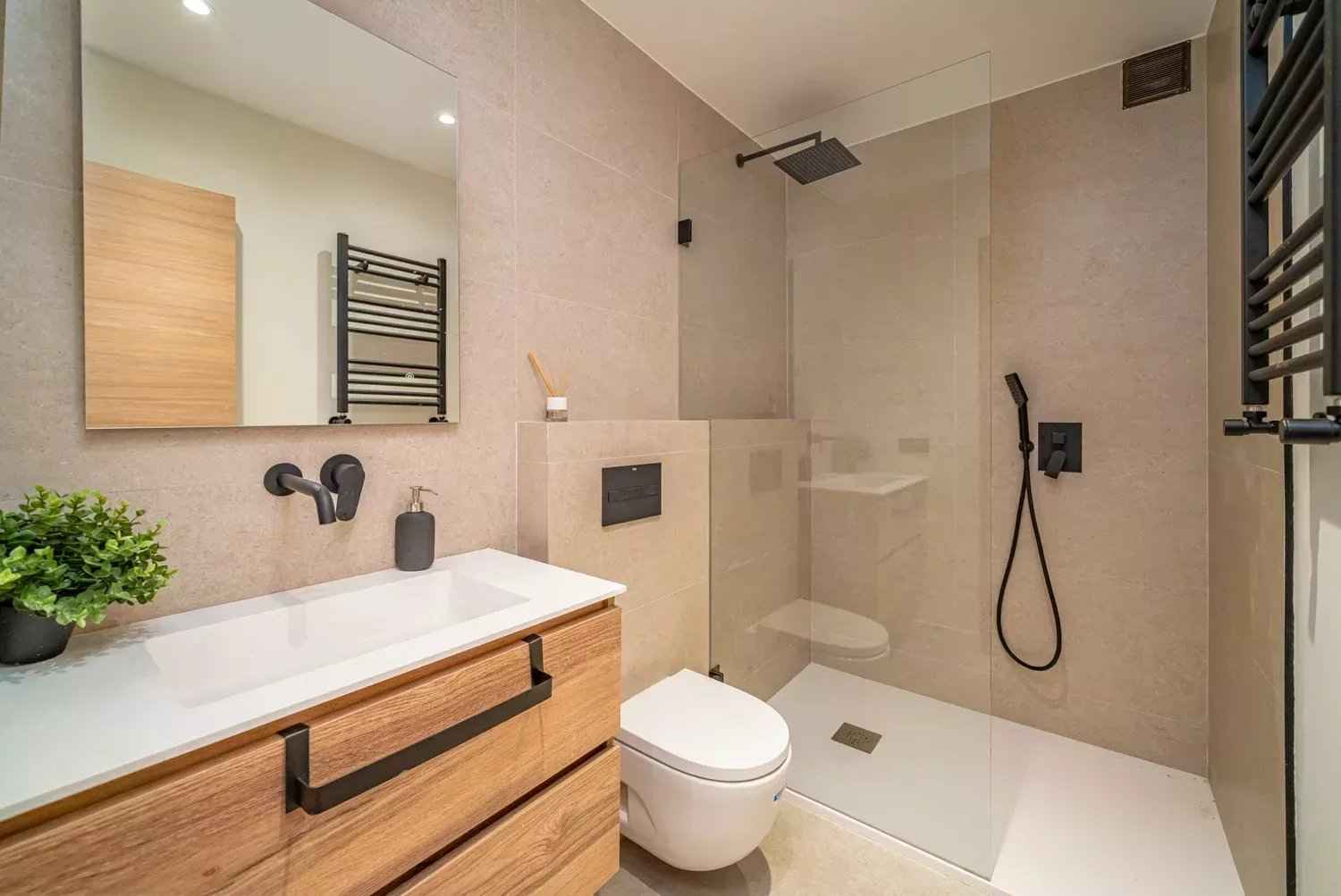 A501418caf08bbe0df19197032777976 972d804ac5 1500 original - Translation missing: en.helpers.application.image_tag.default_alt