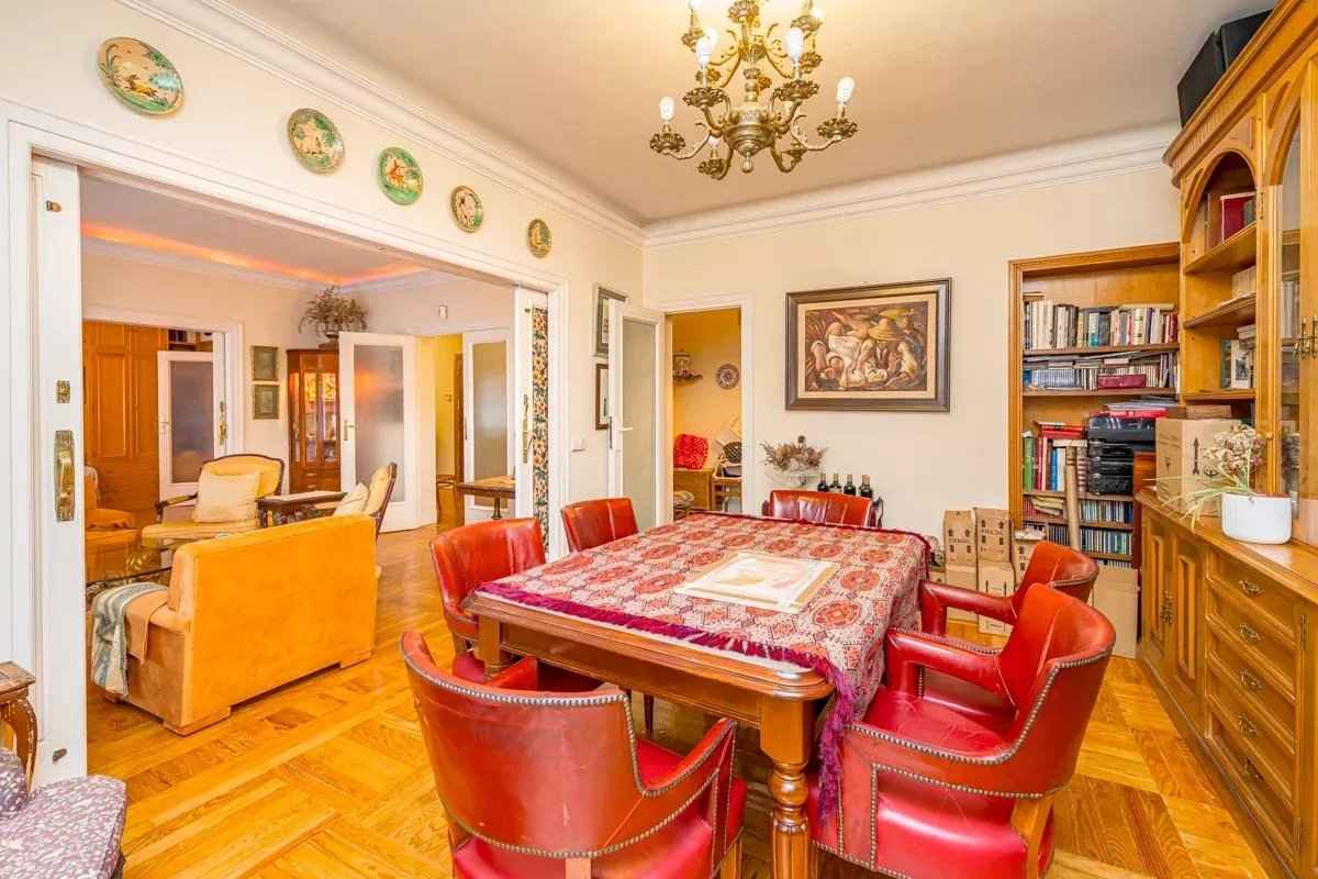 4d25c014db20d39161fc5da6da2a9c2c 63837eb4c6 1200 original - Attribut alt par défaut.