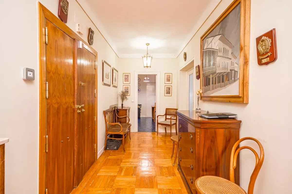 A7b20508a467b2897ce4452b0614bcf5 36cc0ced2f 1200 original - Attribut alt par défaut.