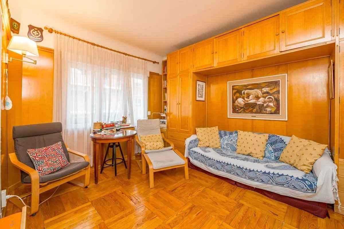 774d146dd62989fe8b81ac009cf34ce1 9e39d9f161 1200 original - Attribut alt par défaut.