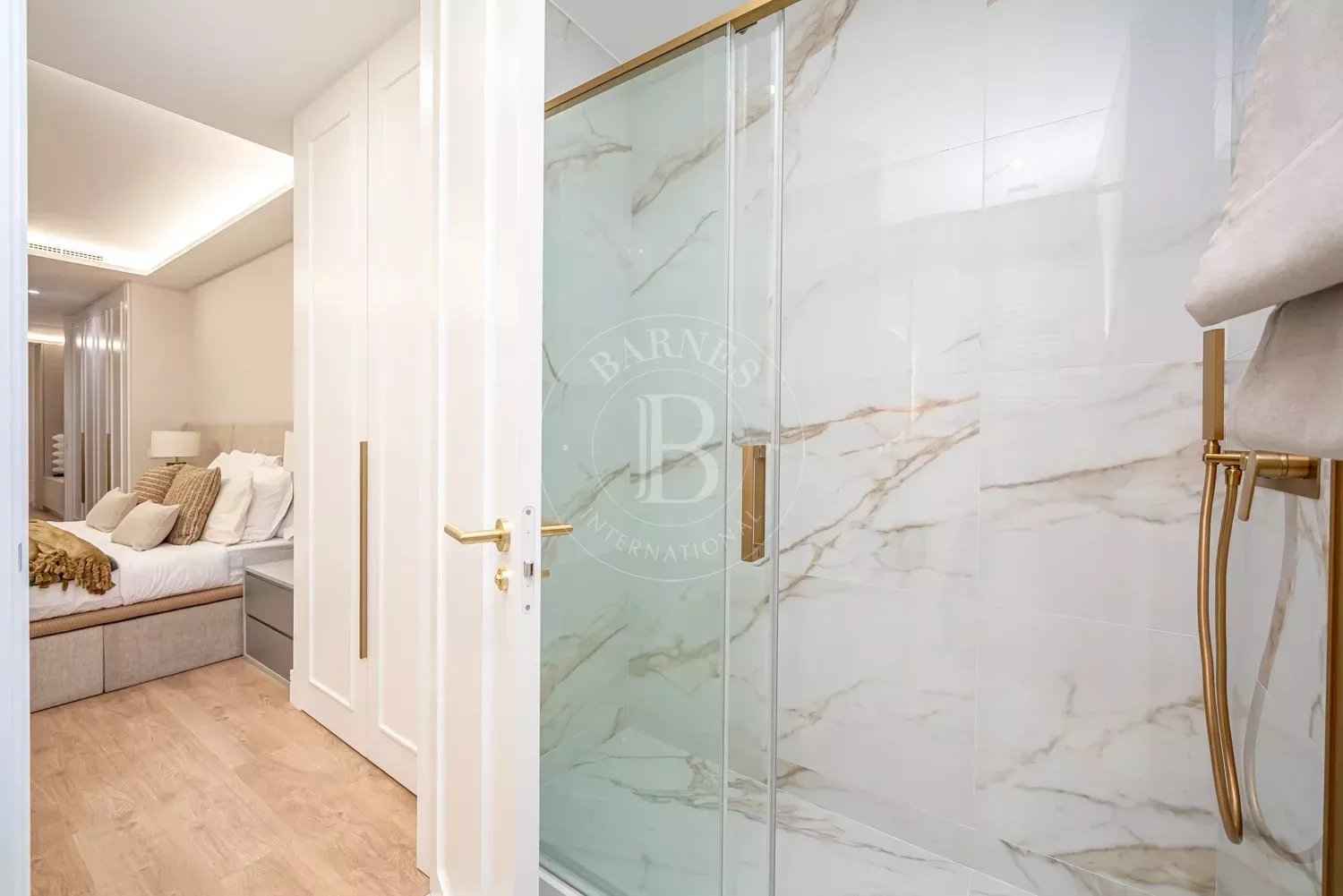 9b4c42e3bf9c5901d671b2435b62e041 53b90db8d5 1500 original - Translation missing: en.helpers.application.image_tag.default_alt