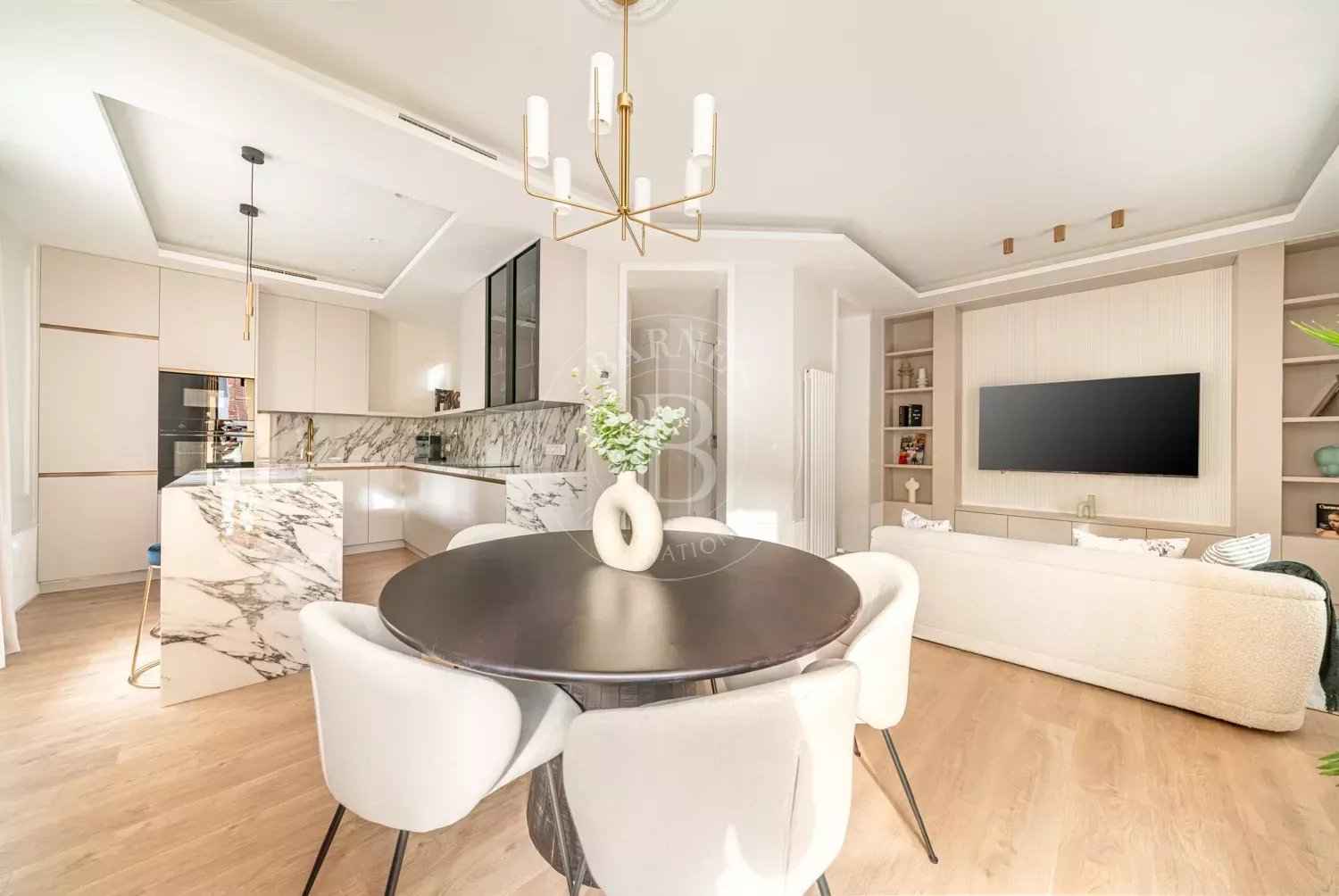 87cd5fe8d571ae473f9b8e0d78774e8f 7fad56c213 1500 original - Translation missing: en.helpers.application.image_tag.default_alt