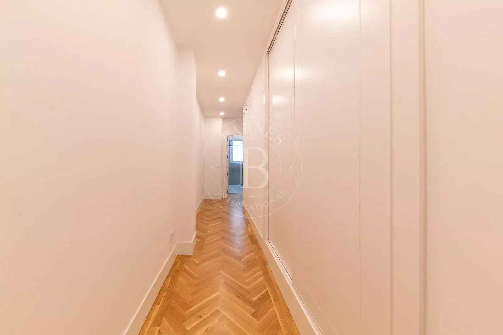 B48f907e7aa4c0a29be42317ed8d9cc3 a4131562d5 1600 original - Attribut alt par défaut.