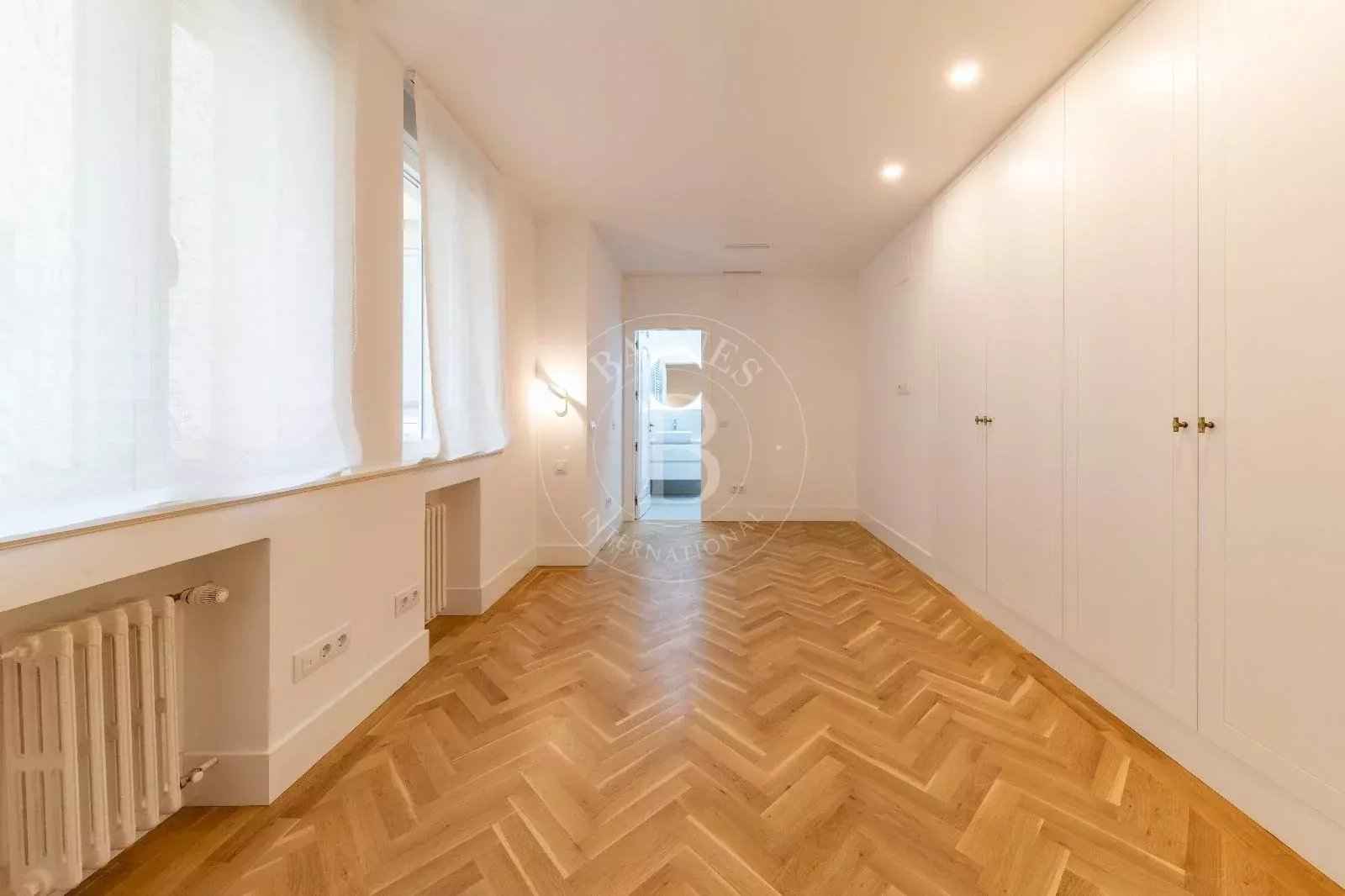 Af4720917ca1d44233c84f2f9fd77c96 0d7b62d577 1600 original - Attribut alt par défaut.