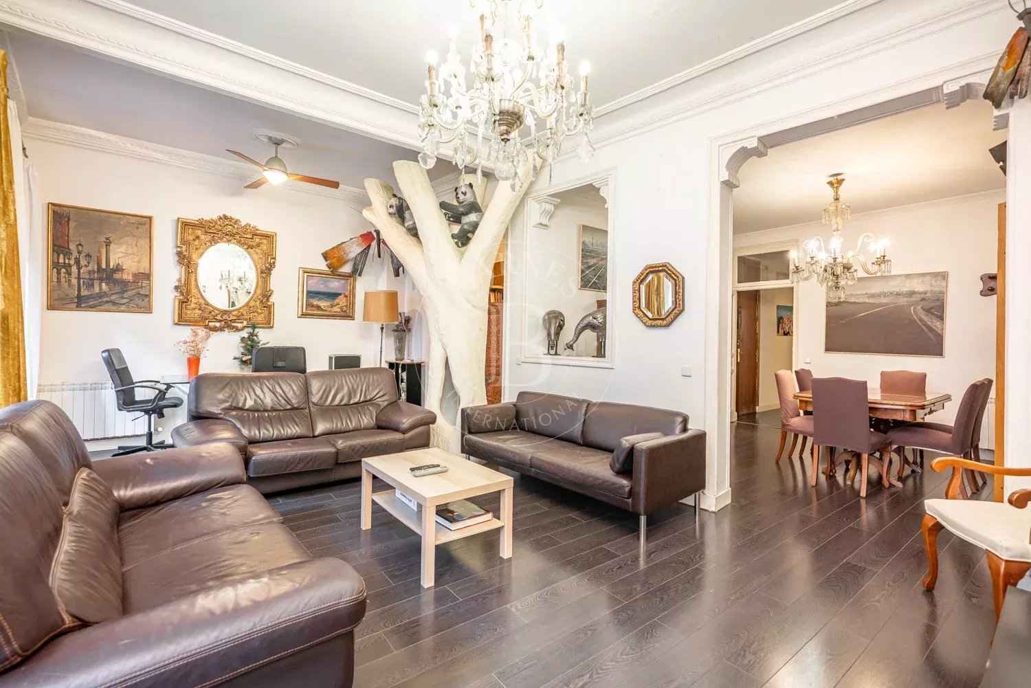 9b19f3686d7510a2520b29583bca04ae 36b1982051 1500 original - Attribut alt par défaut.