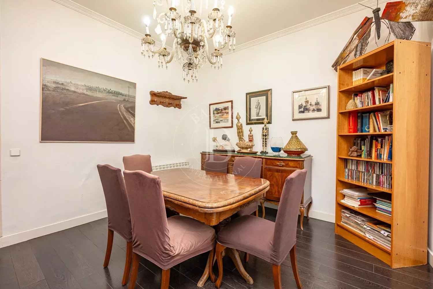 81c1cd2ff1710d06d0538abeb9416c7c 8e8dd39ce7 1500 original - Attribut alt par défaut.