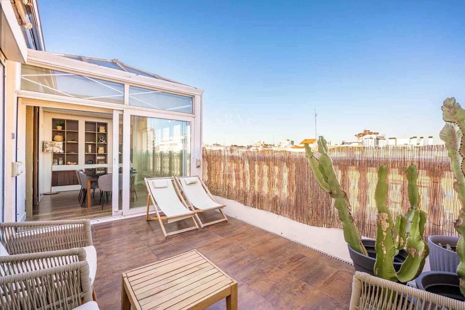 86d326601d50ddff082f204dd760b9df 23289cf972 1500 original - Attribut alt par défaut.