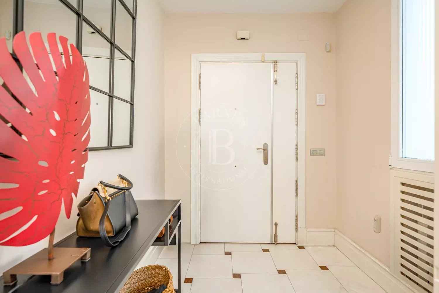 Eab6b7eea33aaaa48dca0b5e32282202 09e004c3df 1500 original - Attribut alt par défaut.