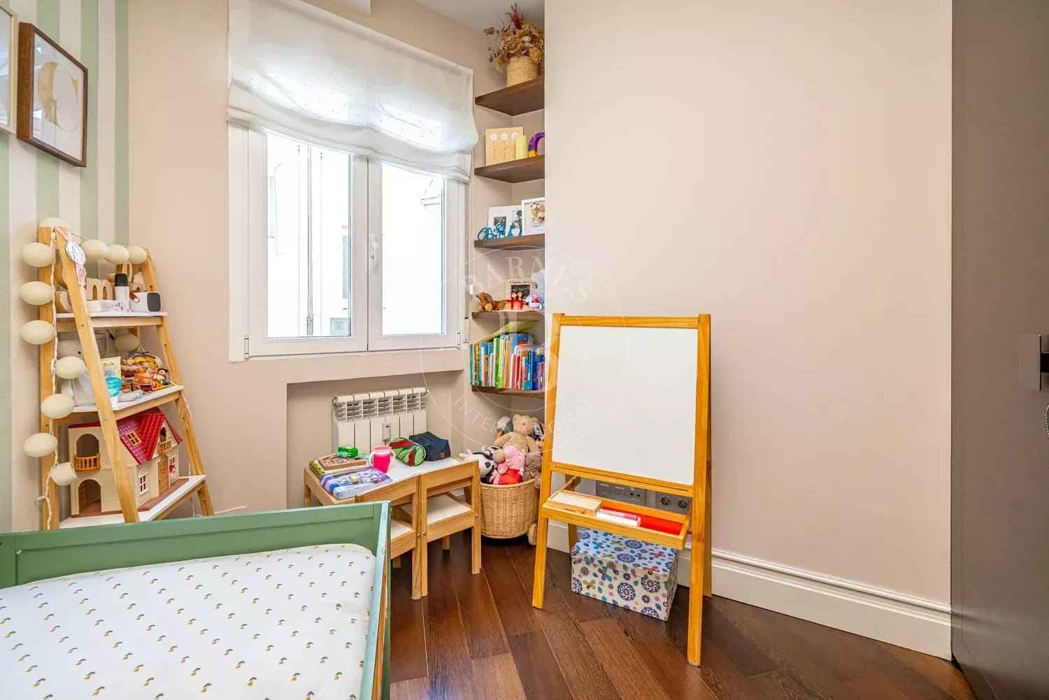 96c501669ae5f1d0cef6d4a5b170924b 320ec39661 1500 original - Attribut alt par défaut.