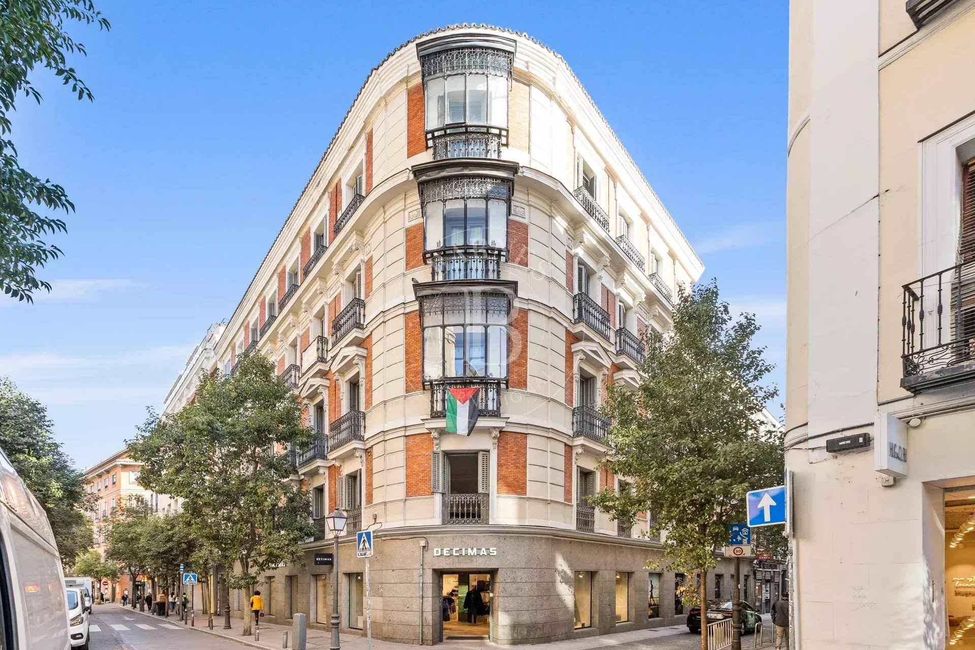 Cfe4ec1f2cf9aac07a30b8f4745c69ce 69fd13b659 1920 original - Attribut alt par défaut.