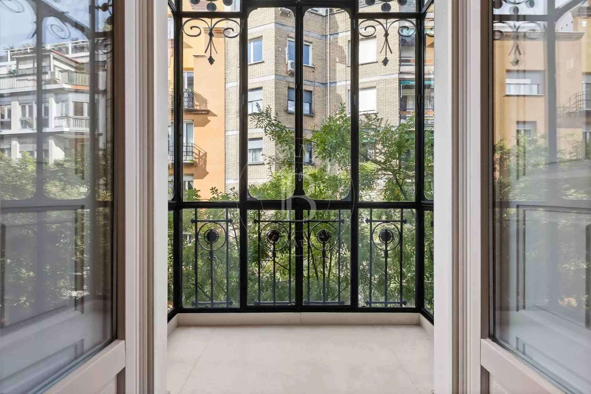 F0fae4363f232610bda8fa0f0d97072f c22ca43f2b 1920 original - Attribut alt par défaut.