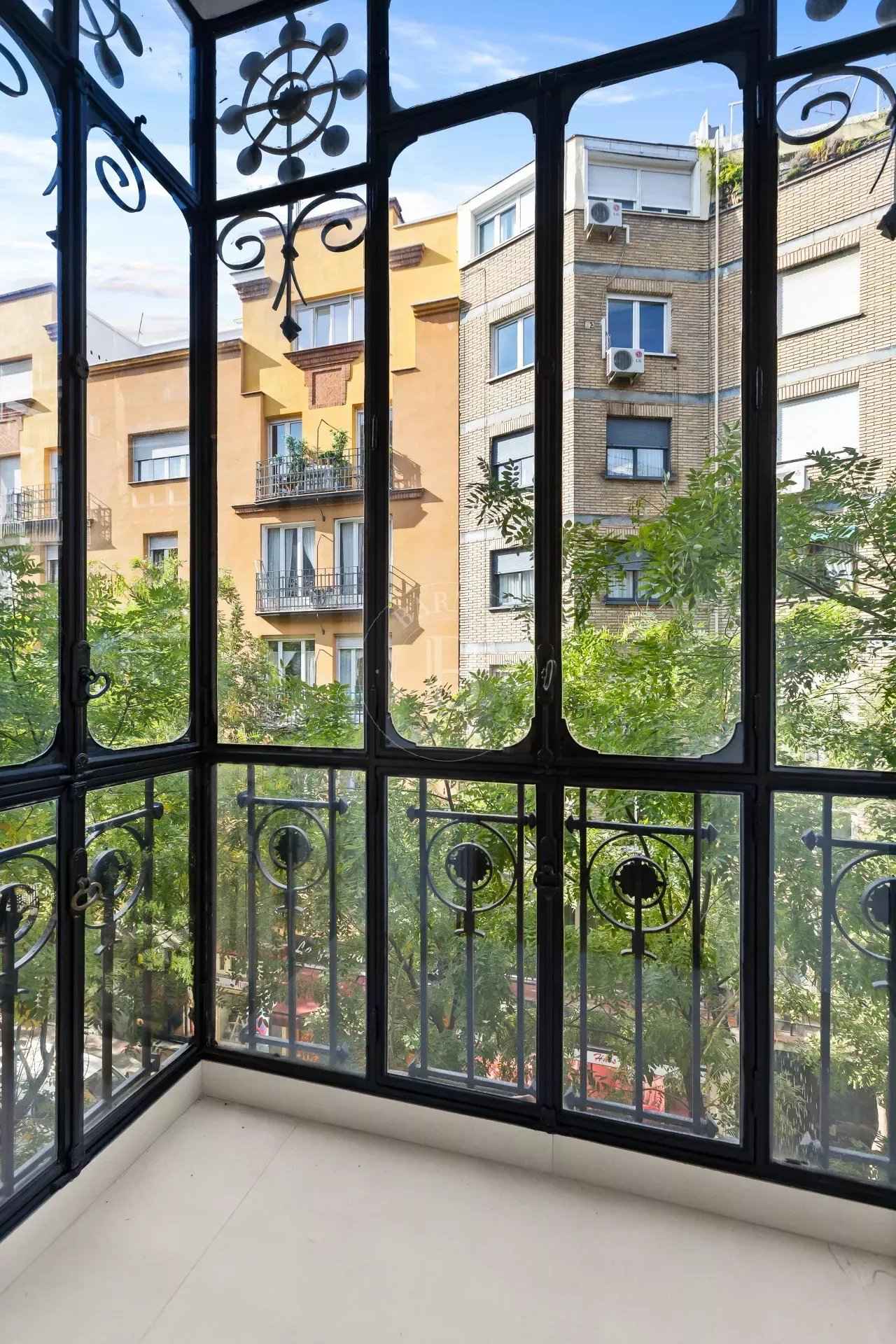 673b5a9857e6a0b2e67cf33a97122540 d8ee3d4a60 1920 original - Attribut alt par défaut.